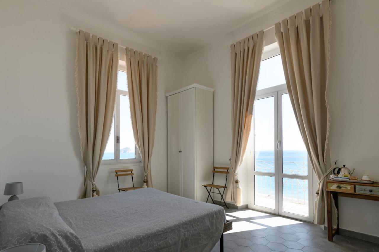 Hotel Miramare Spotorno Exteriör bild